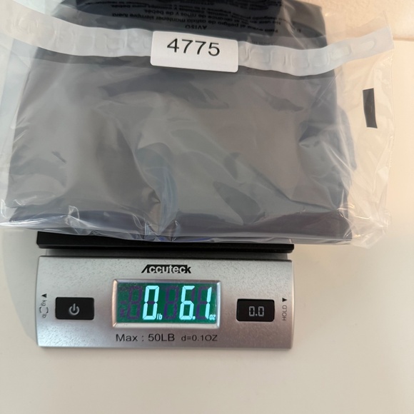 Travis Mathew Polo Shirt Men Medium Blue Gray Colorblock Short Sleeve Pima Blend - Picture 9 of 9